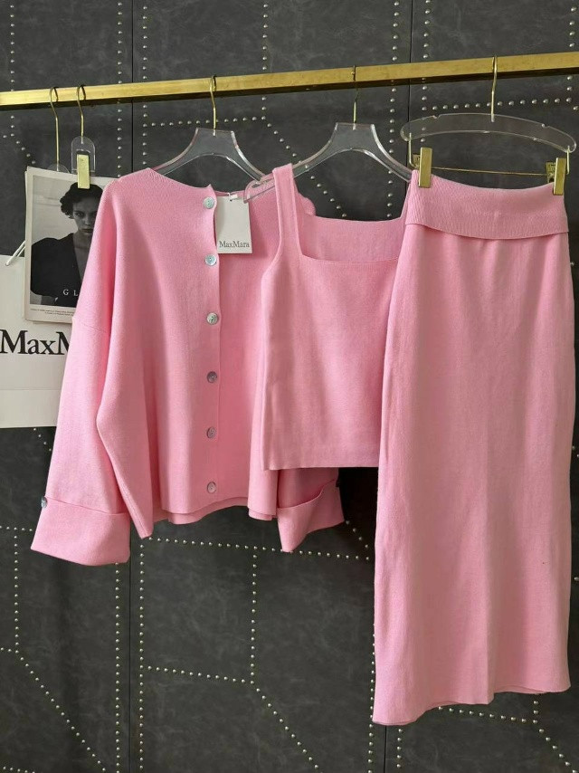 Купить Женский костюм розовый оптом Садовод Интернет-каталог Садовод интернет-каталог