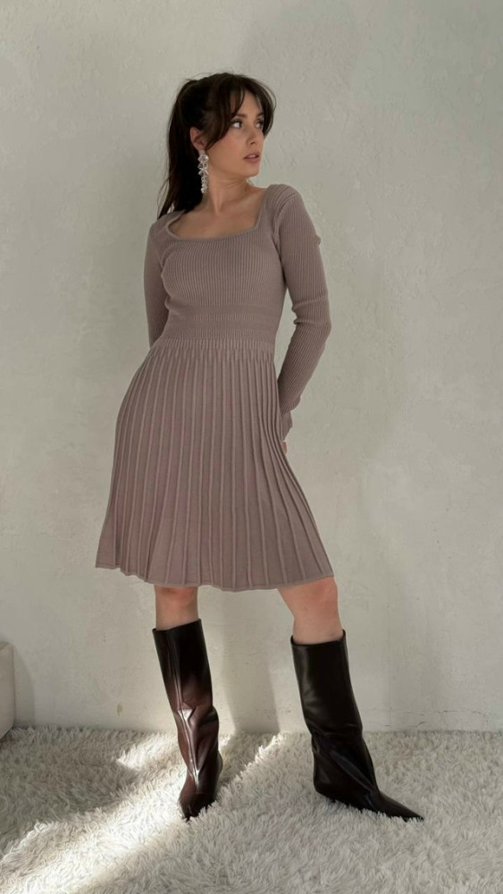 Купить Платье бежевое оптом Садовод Интернет-каталог Садовод интернет-каталог