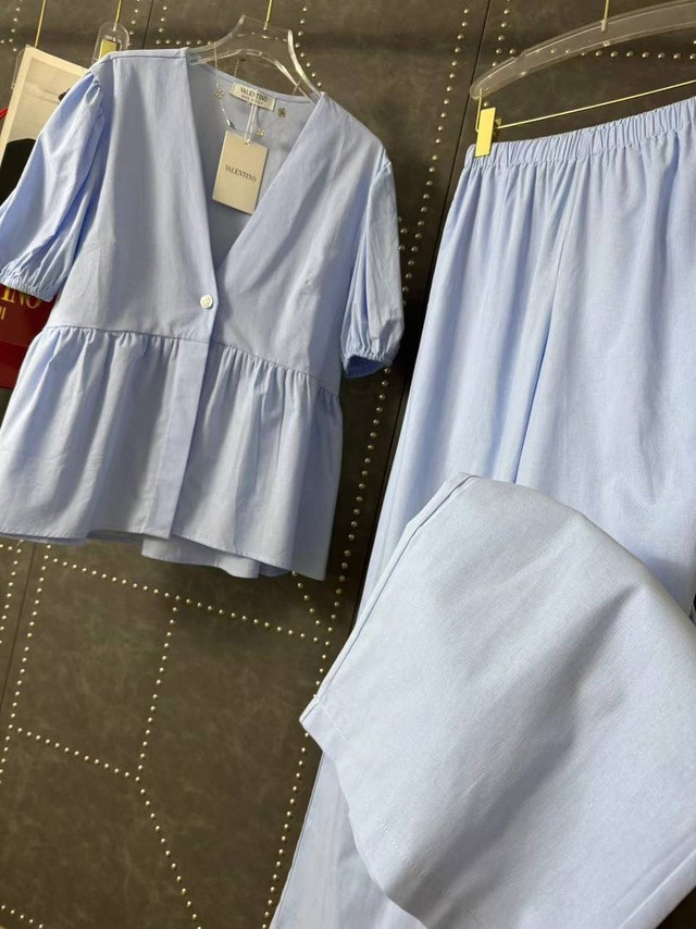 Купить Женский костюм голубой оптом Садовод Интернет-каталог Садовод интернет-каталог