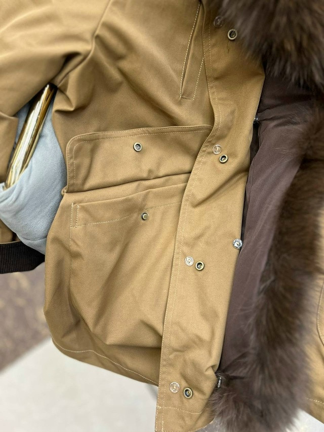 Купить Куртка женская бежевая оптом Садовод Интернет-каталог Садовод интернет-каталог