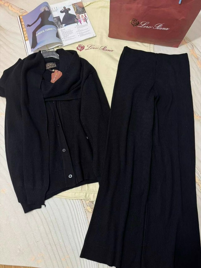 Купить Женский костюм черный оптом Садовод Интернет-каталог Садовод интернет-каталог