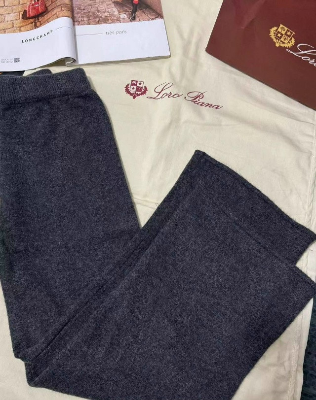 Купить Женский костюм темно-серый оптом Садовод Интернет-каталог Садовод интернет-каталог