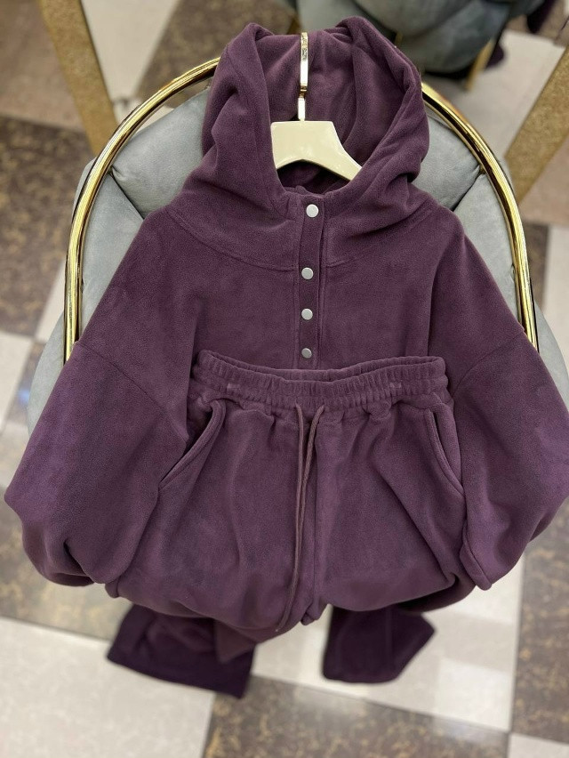 Купить Спортивные  костюм оптом Садовод Интернет-каталог Садовод интернет-каталог