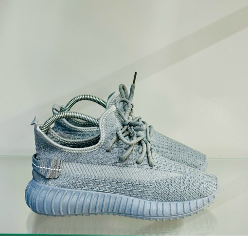 Кроссовки САДОВОД официальный интернет-каталог