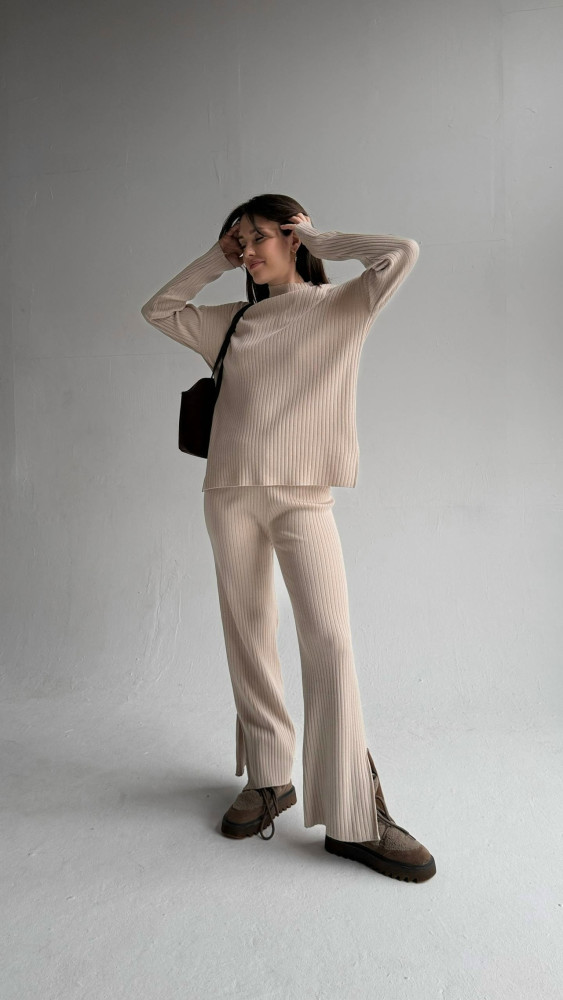 Купить Женский костюм молочный оптом Садовод Интернет-каталог Садовод интернет-каталог