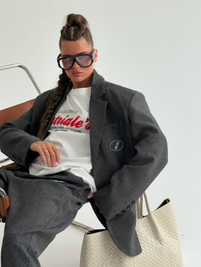 Купить Женский костюм темно-серый оптом Садовод Интернет-каталог Садовод интернет-каталог