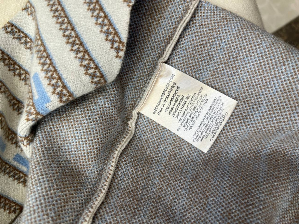 Купить Женский костюм белый оптом Садовод Интернет-каталог Садовод интернет-каталог