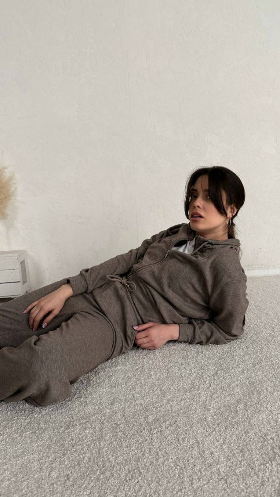 Купить Женский костюм коричневый оптом Садовод Интернет-каталог Садовод интернет-каталог