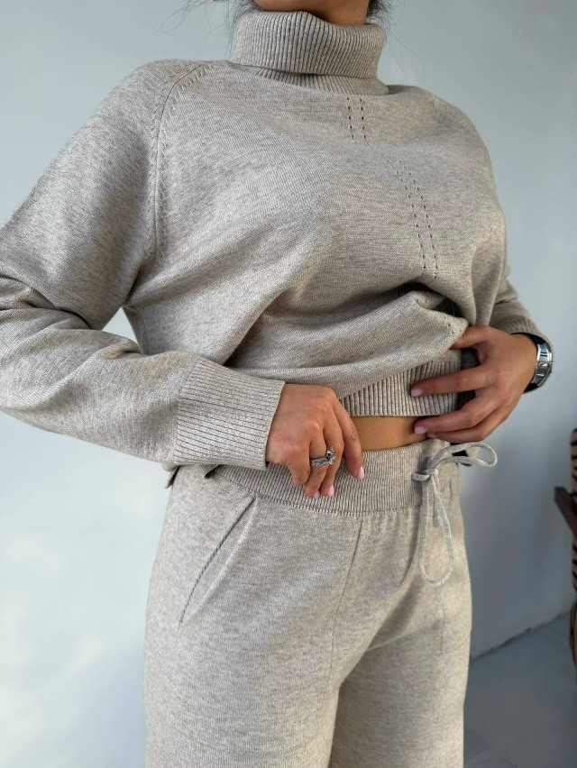 Купить Женский костюм бежевый оптом Садовод Интернет-каталог Садовод интернет-каталог