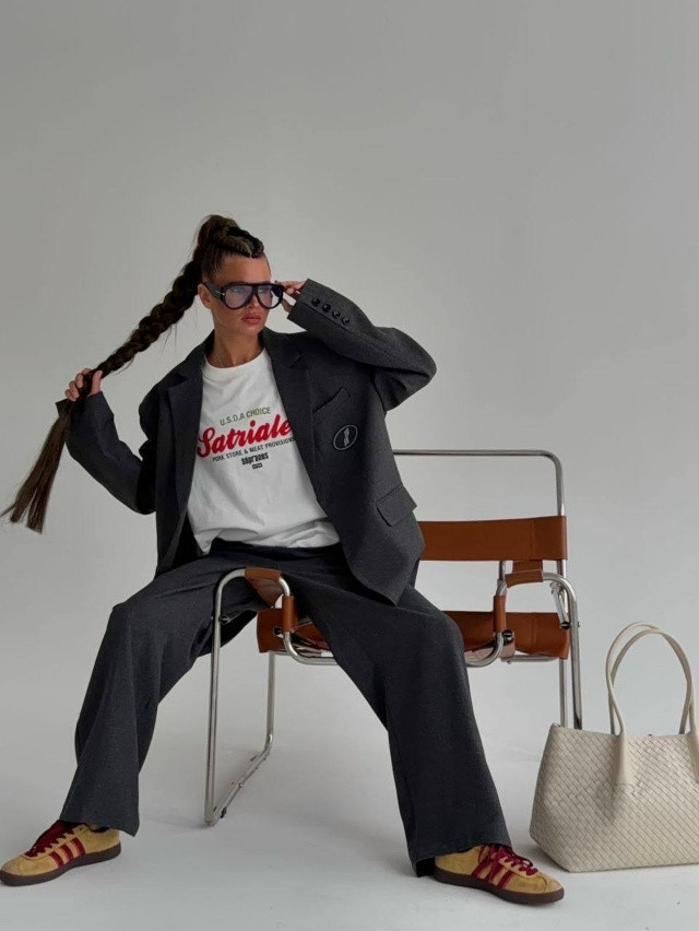 Купить Женский костюм темно-серый оптом Садовод Интернет-каталог Садовод интернет-каталог