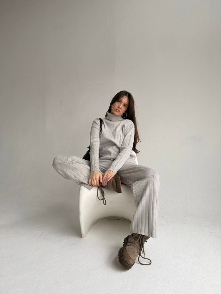 Купить Женский костюм серый оптом Садовод Интернет-каталог Садовод интернет-каталог