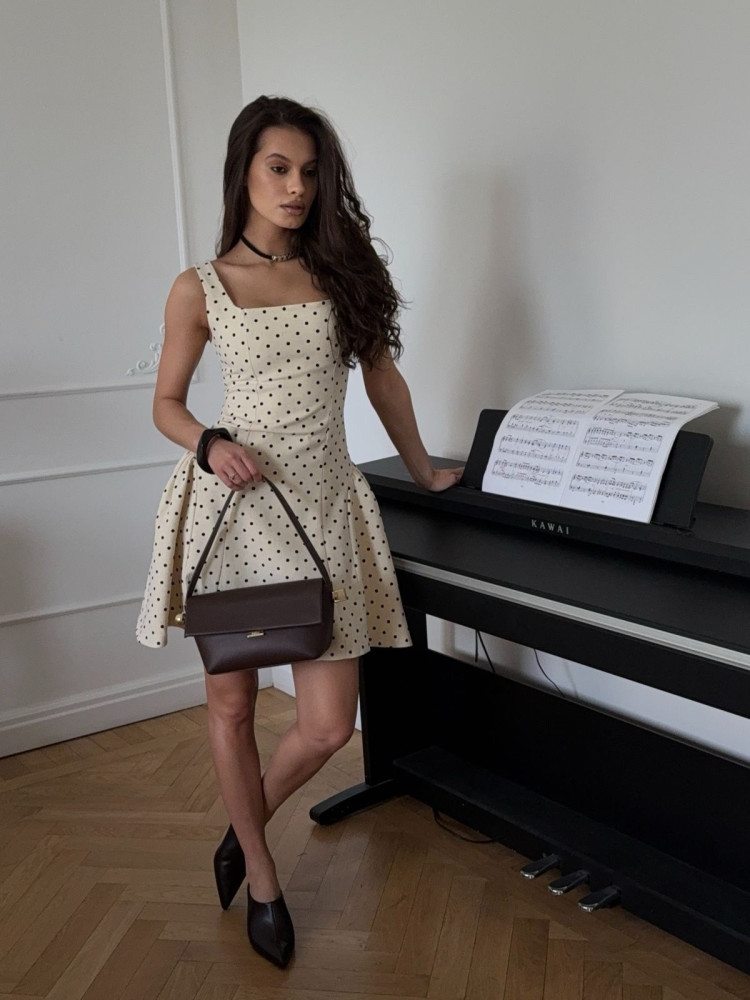 Купить Платье бежевое оптом Садовод Интернет-каталог Садовод интернет-каталог