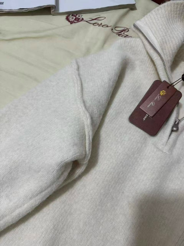 Купить Женский костюм белый оптом Садовод Интернет-каталог Садовод интернет-каталог