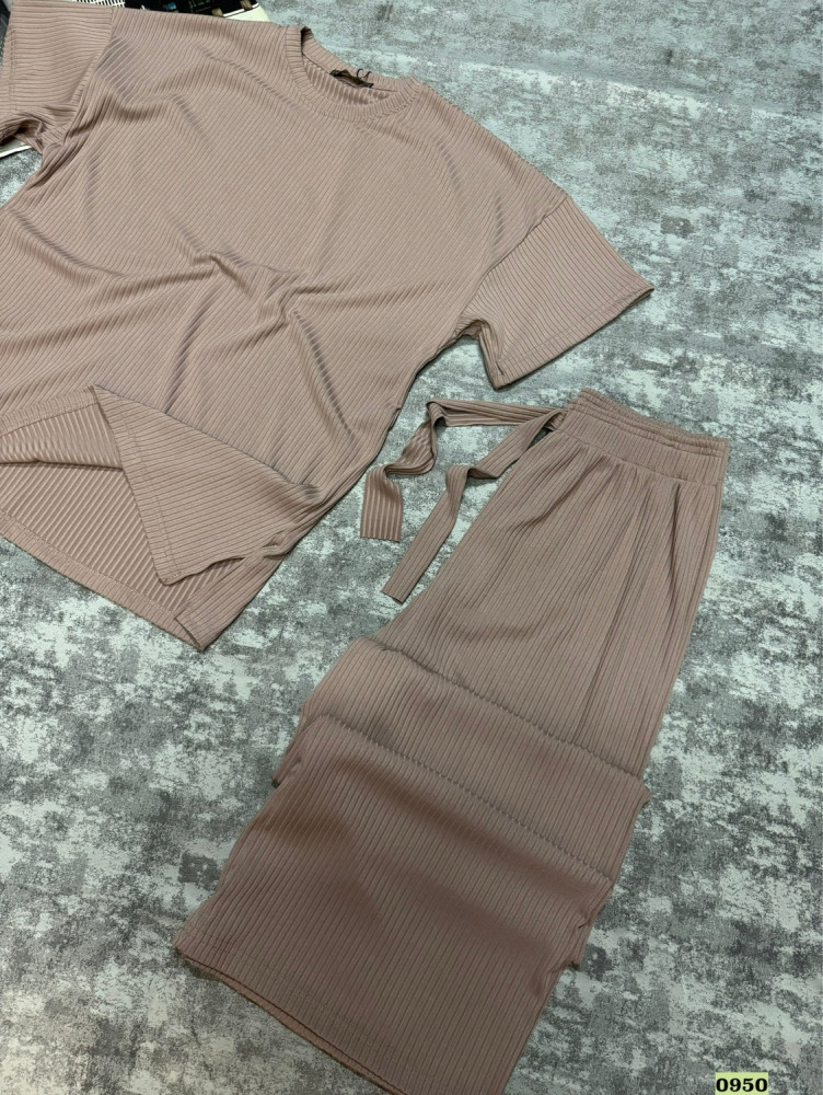 Купить Женский костюм коричневый оптом Садовод Интернет-каталог Садовод интернет-каталог