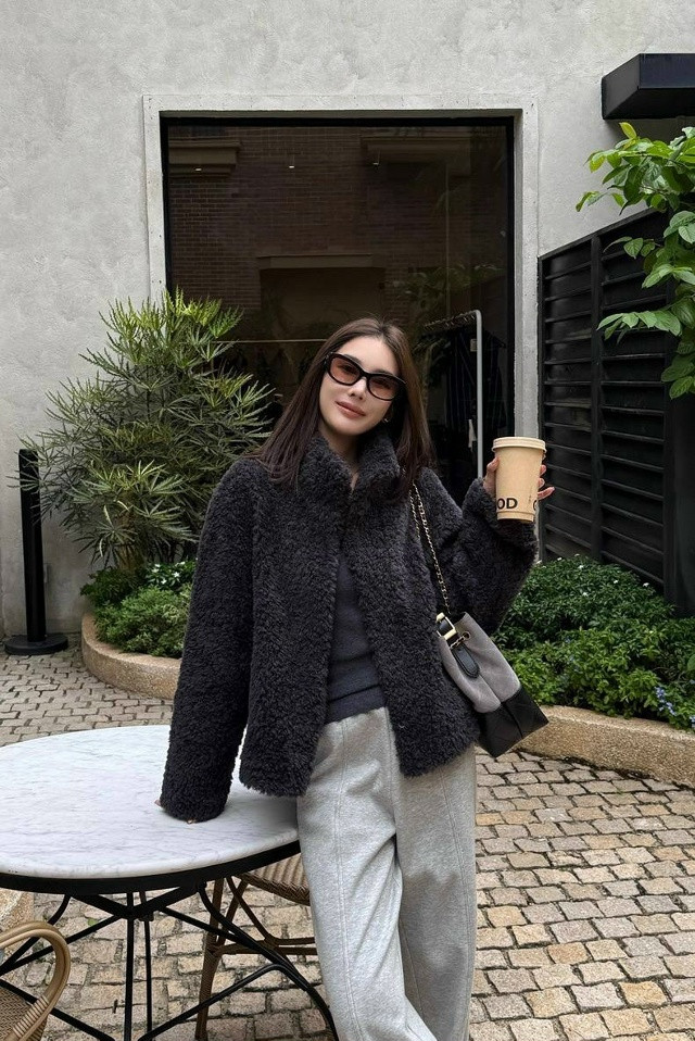 Купить Искусственная шубка оптом Садовод Интернет-каталог Садовод интернет-каталог