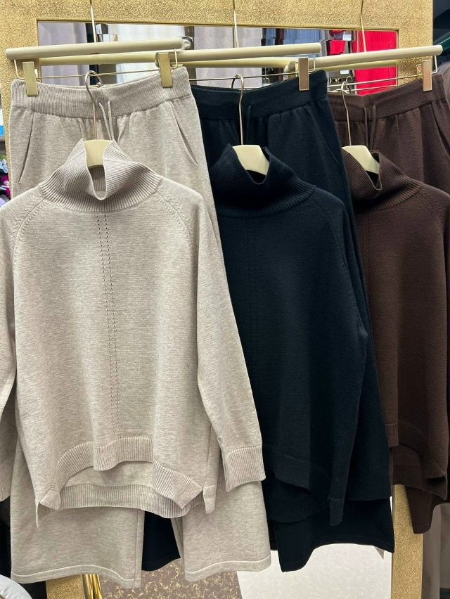 Купить Женский костюм бежевый оптом Садовод Интернет-каталог Садовод интернет-каталог