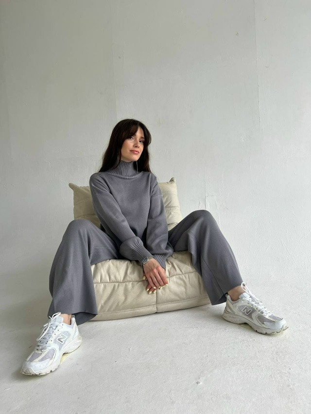 Купить Женский костюм серый оптом Садовод Интернет-каталог Садовод интернет-каталог