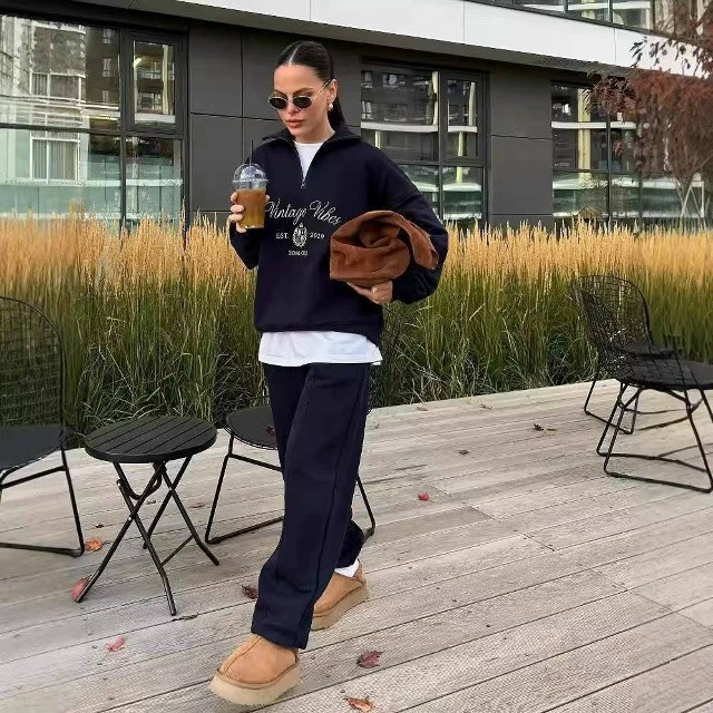 Купить Женский костюм темно-синий оптом Садовод Интернет-каталог Садовод интернет-каталог