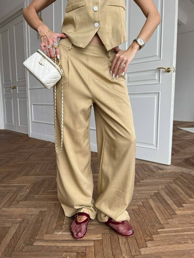 Купить Женский костюм бежевый оптом Садовод Интернет-каталог Садовод интернет-каталог