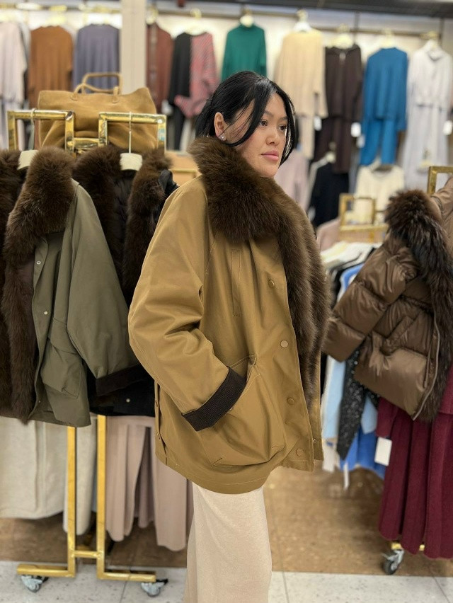 Купить Куртка женская бежевая оптом Садовод Интернет-каталог Садовод интернет-каталог