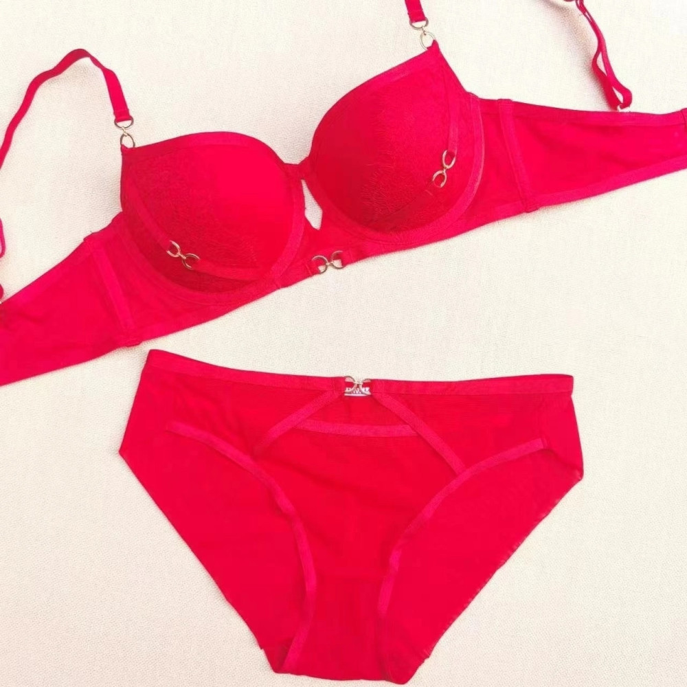 Купить Комплект нижнего белья красный оптом Садовод Интернет-каталог Садовод интернет-каталог