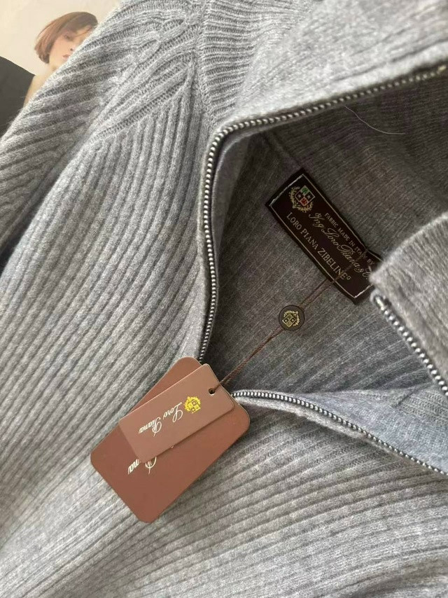 Купить Женский костюм серый оптом Садовод Интернет-каталог Садовод интернет-каталог