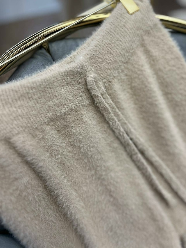 Купить Штаны бежевые оптом Садовод Интернет-каталог Садовод интернет-каталог