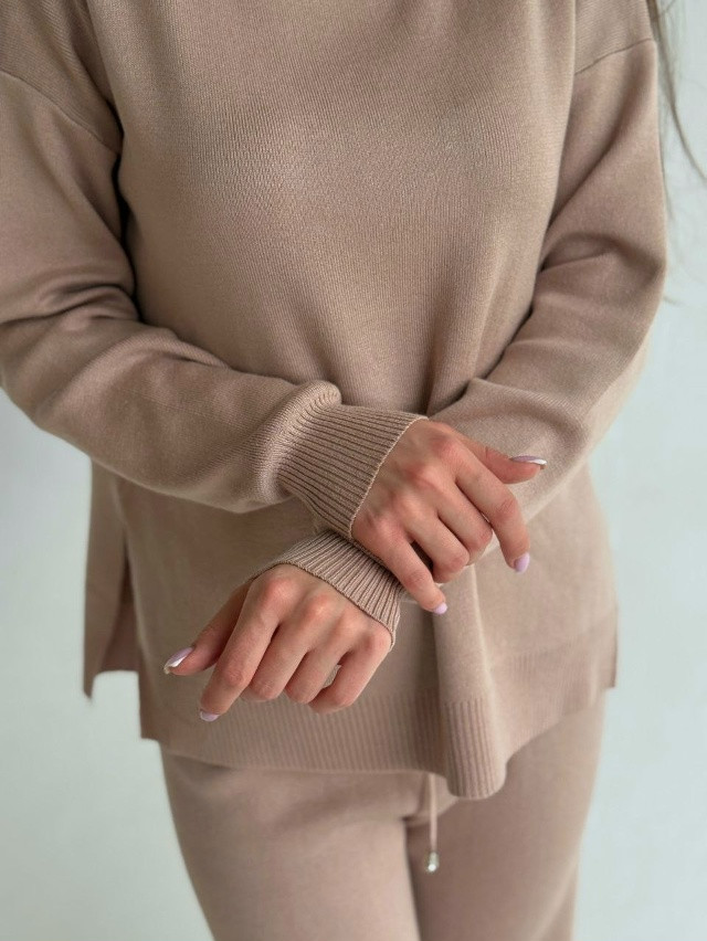 Купить Женский костюм бежевый оптом Садовод Интернет-каталог Садовод интернет-каталог