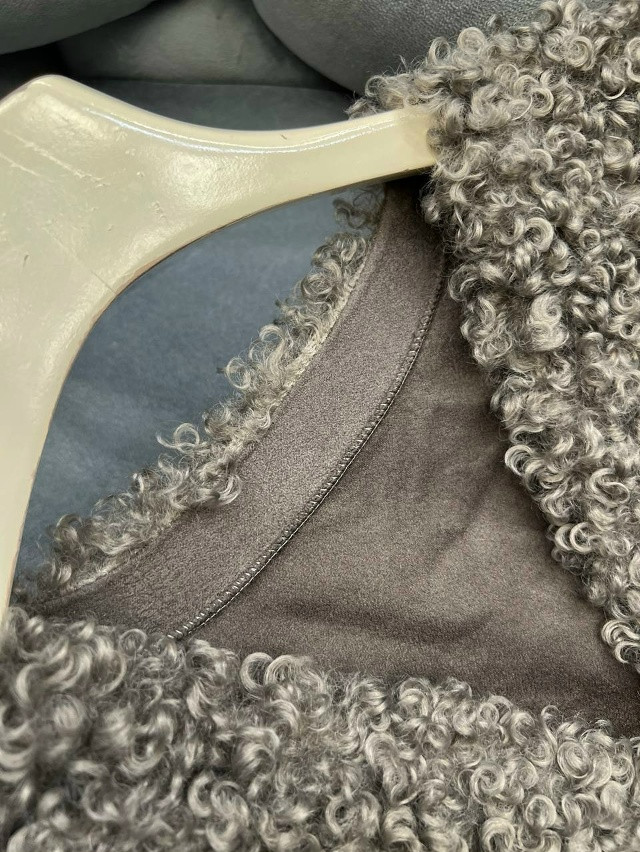 Купить Куртка женская бежевая оптом Садовод Интернет-каталог Садовод интернет-каталог