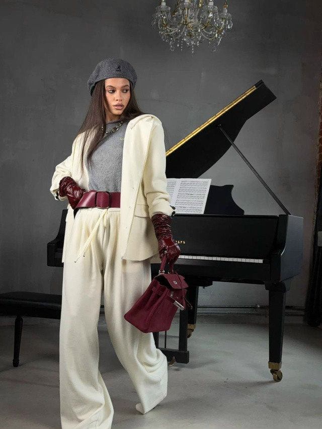 Купить Женский костюм бежевый оптом Садовод Интернет-каталог Садовод интернет-каталог