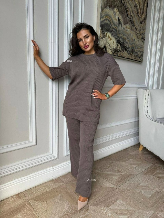 Купить Женский костюм бежевый оптом Садовод Интернет-каталог Садовод интернет-каталог