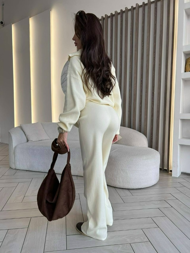 Купить Женский костюм молочный оптом Садовод Интернет-каталог Садовод интернет-каталог