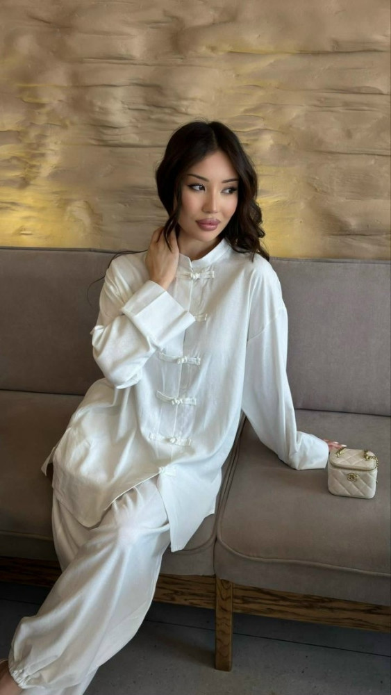 Купить Женский костюм белый оптом Садовод Интернет-каталог Садовод интернет-каталог