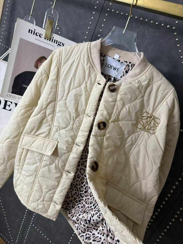 Купить Куртка женская бежевая оптом Садовод Интернет-каталог Садовод интернет-каталог