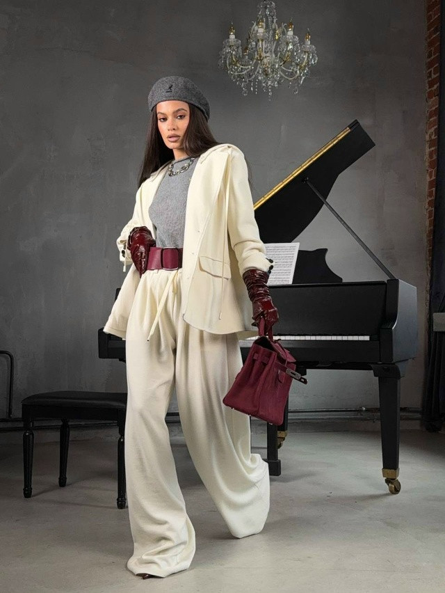 Купить Женский костюм бежевый оптом Садовод Интернет-каталог Садовод интернет-каталог