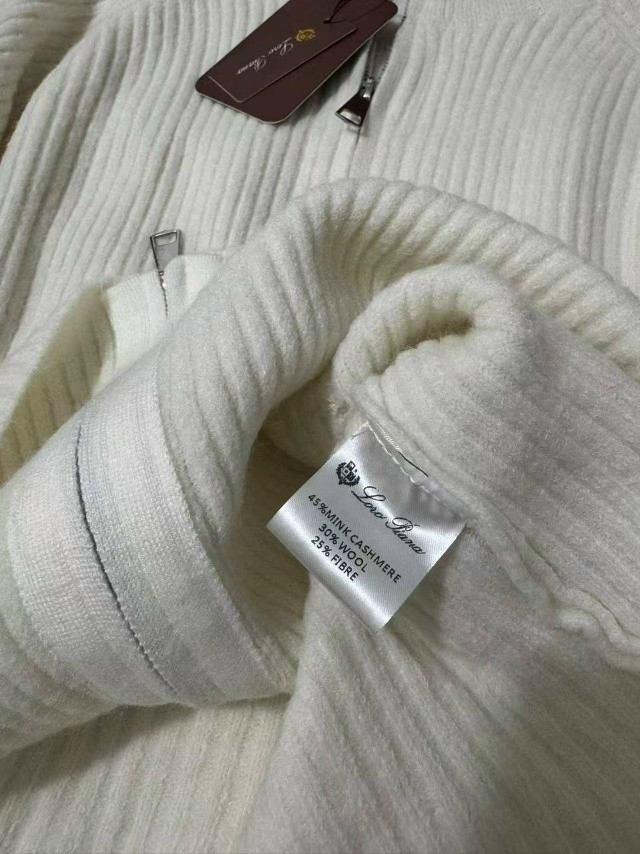 Купить Женский костюм молочный оптом Садовод Интернет-каталог Садовод интернет-каталог