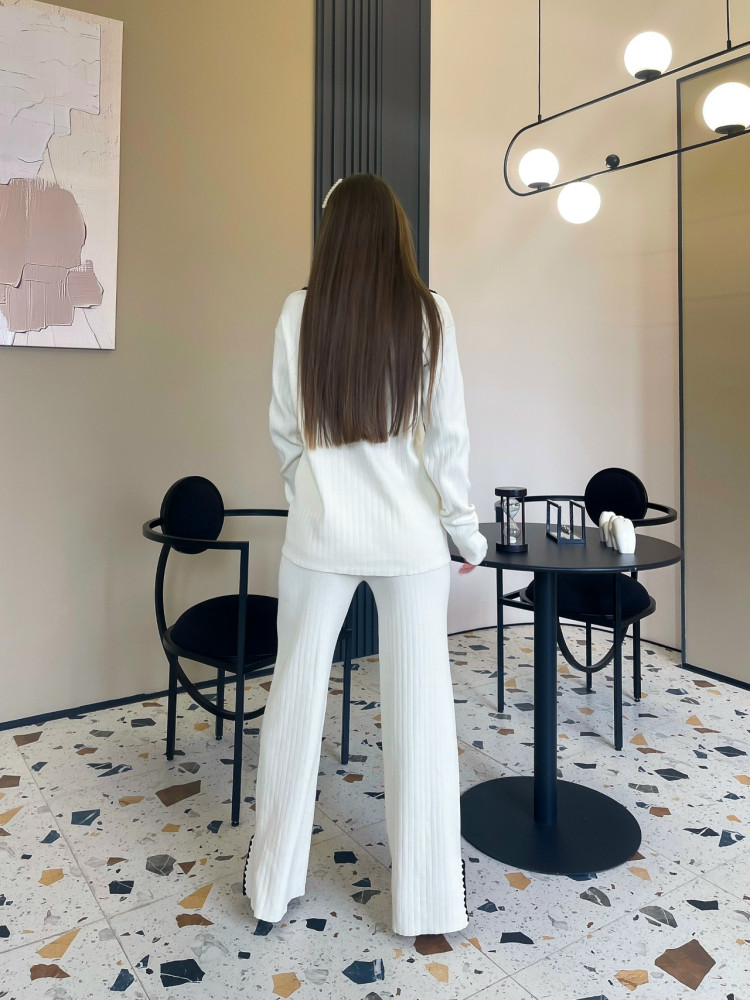 Купить Женский костюм белый оптом Садовод Интернет-каталог Садовод интернет-каталог