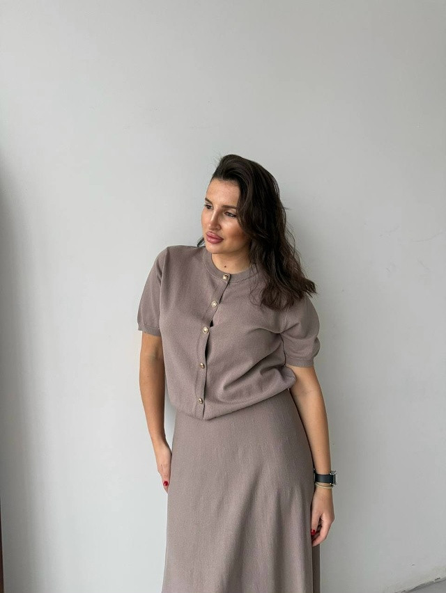 Купить Женский костюм бежевый оптом Садовод Интернет-каталог Садовод интернет-каталог