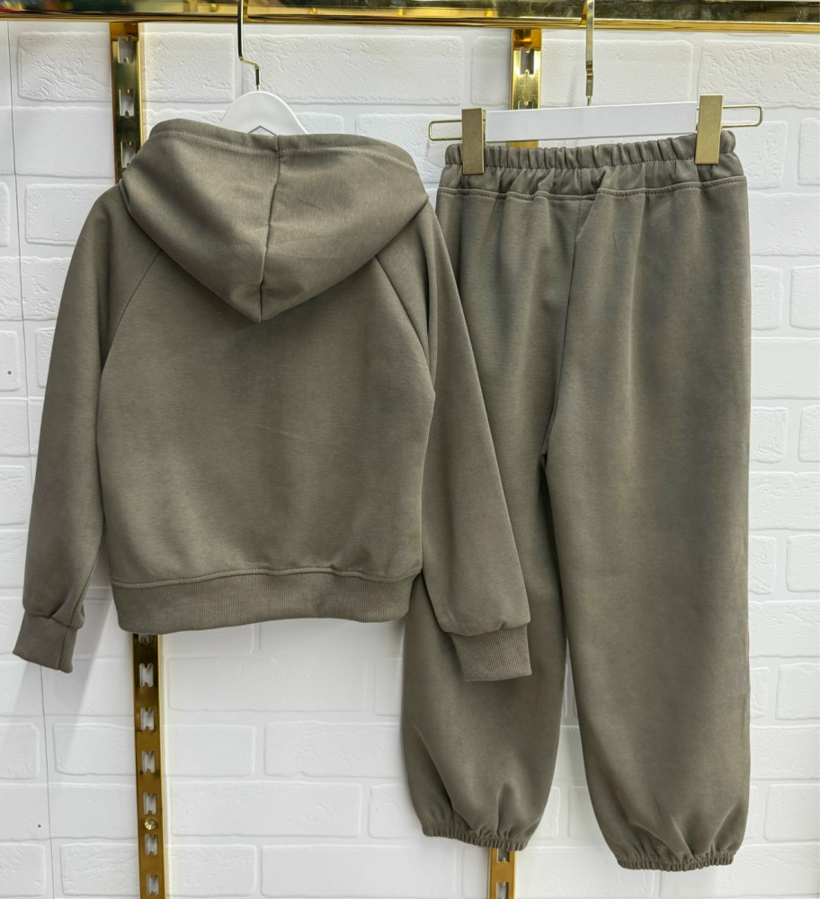 Купить Детский костюм бежевый оптом Садовод Интернет-каталог Садовод интернет-каталог