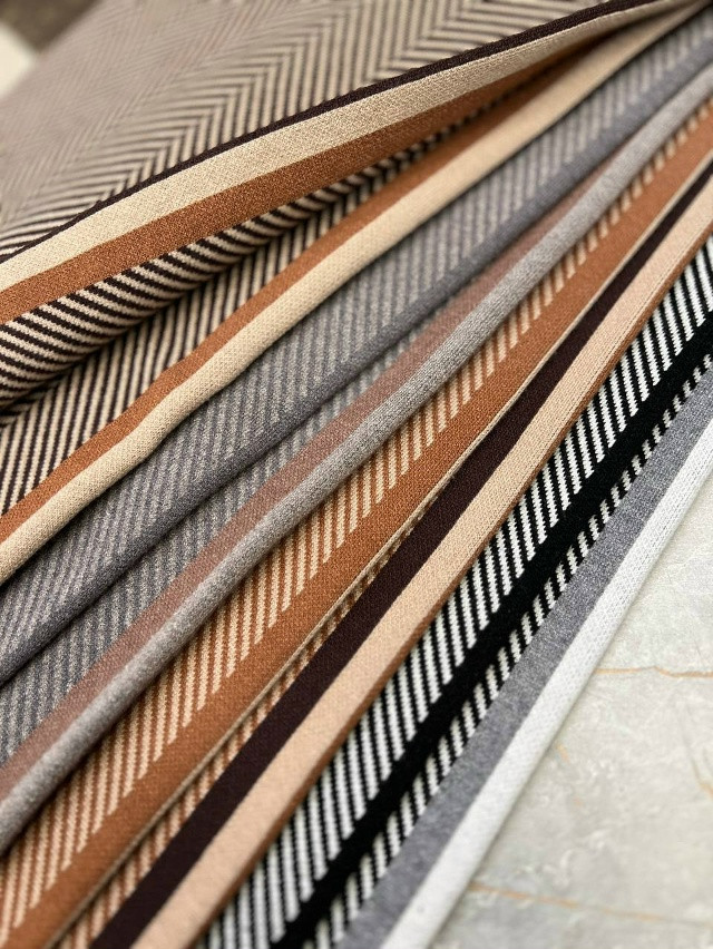 Купить Женский костюм бежевый оптом Садовод Интернет-каталог Садовод интернет-каталог