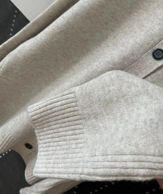 Купить Женский костюм бежевый оптом Садовод Интернет-каталог Садовод интернет-каталог