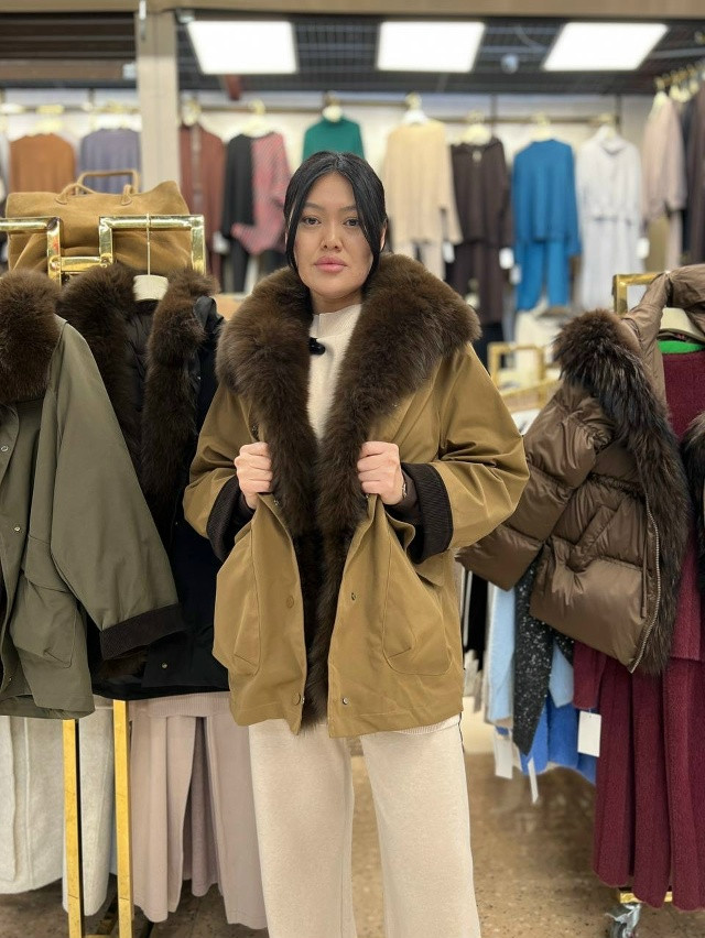 Купить Куртка женская бежевая оптом Садовод Интернет-каталог Садовод интернет-каталог