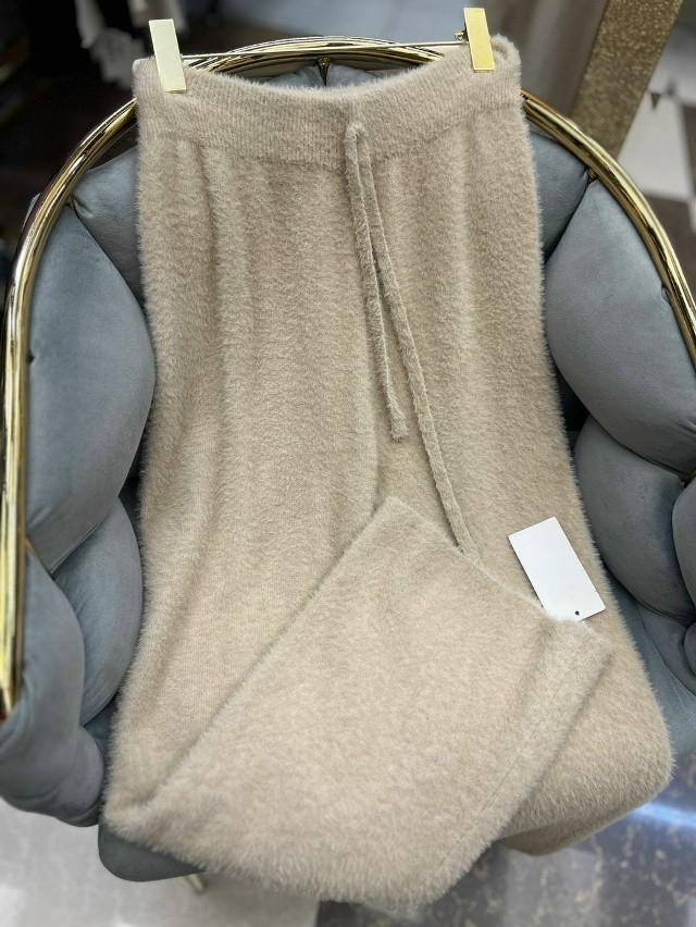 Купить Штаны бежевые оптом Садовод Интернет-каталог Садовод интернет-каталог