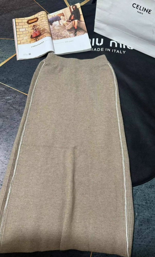 Купить Женский костюм бежевый оптом Садовод Интернет-каталог Садовод интернет-каталог