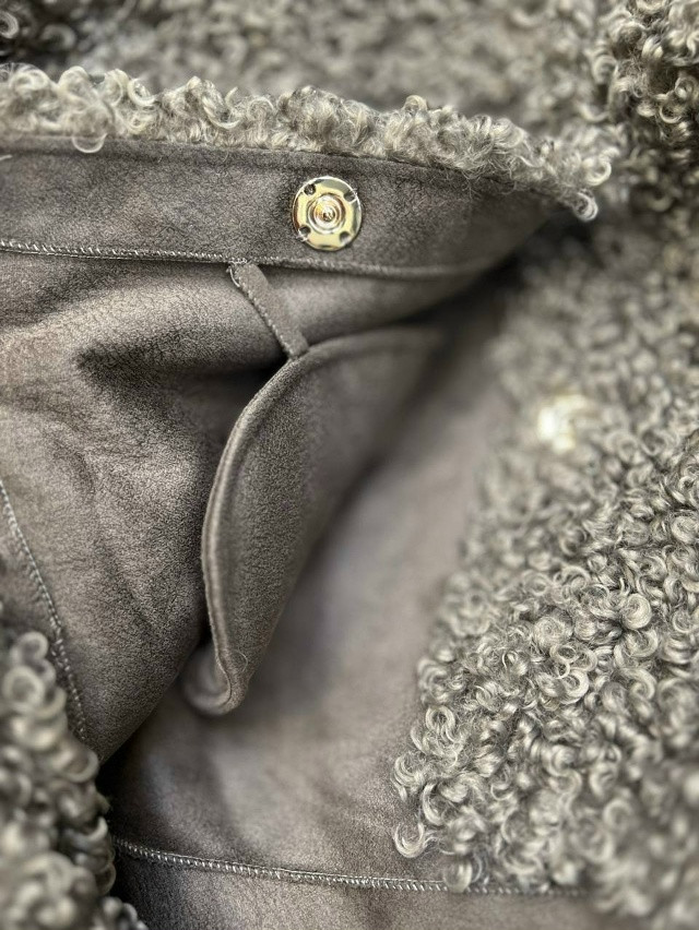 Купить Куртка женская бежевая оптом Садовод Интернет-каталог Садовод интернет-каталог