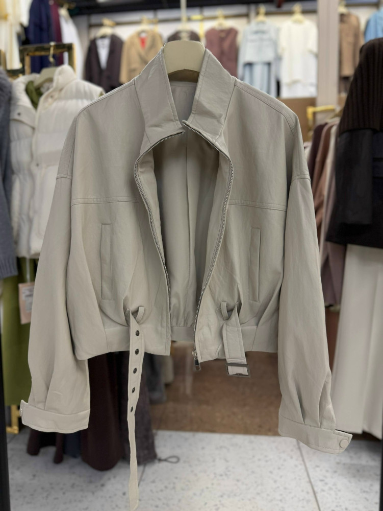 Купить Куртка женская бежевая оптом Садовод Интернет-каталог Садовод интернет-каталог