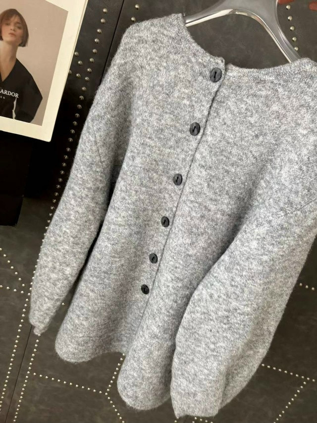 Купить Женский костюм серый оптом Садовод Интернет-каталог Садовод интернет-каталог