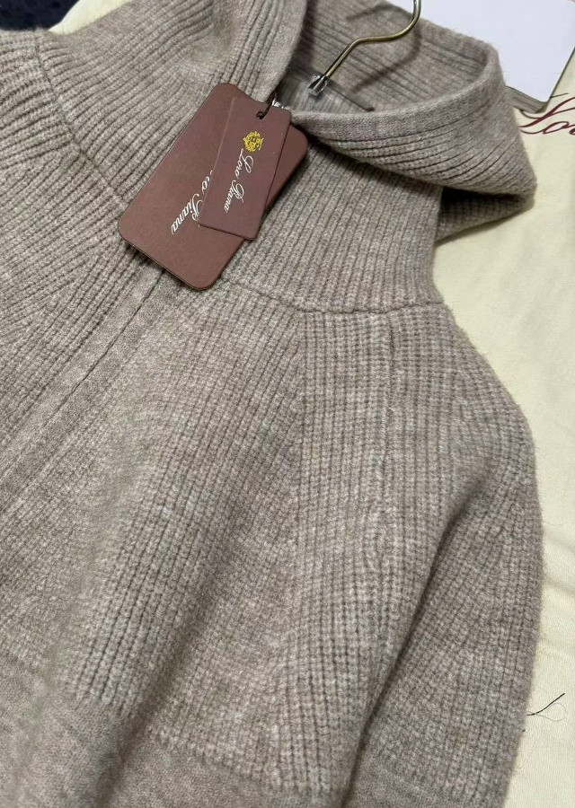 Купить Женский костюм бежевый оптом Садовод Интернет-каталог Садовод интернет-каталог