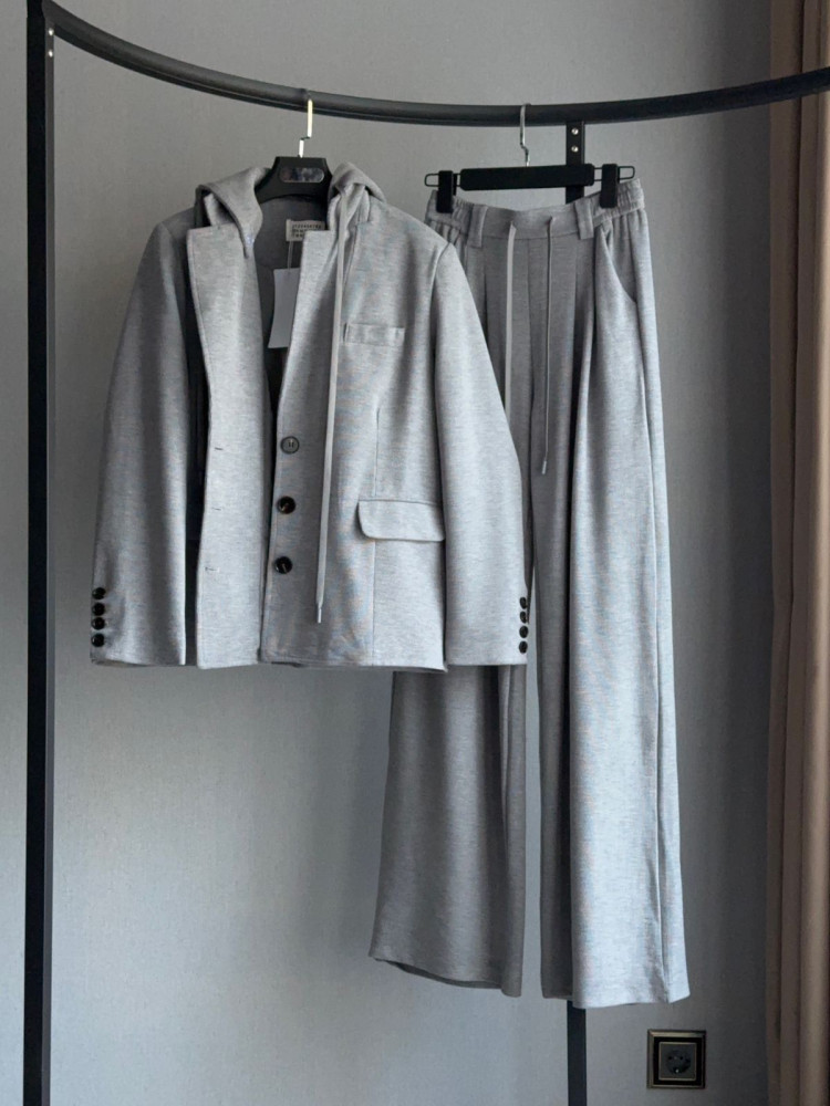 Купить Женский костюм серый оптом Садовод Интернет-каталог Садовод интернет-каталог