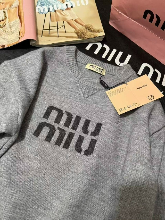 Купить Женский костюм серый оптом Садовод Интернет-каталог Садовод интернет-каталог